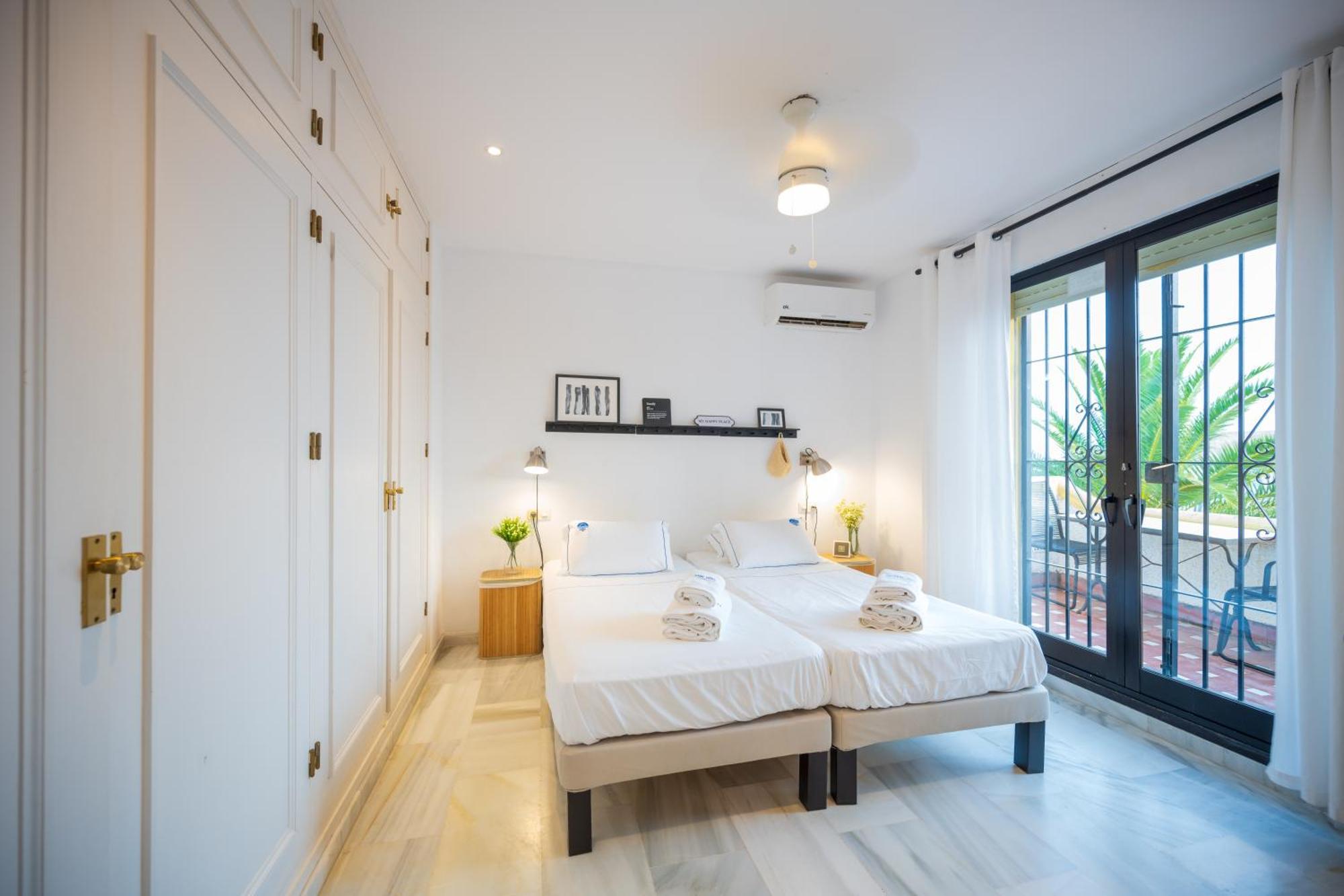 Typical Beach House Las Chapas Playa With Heated Pool Marbella Exterior photo
