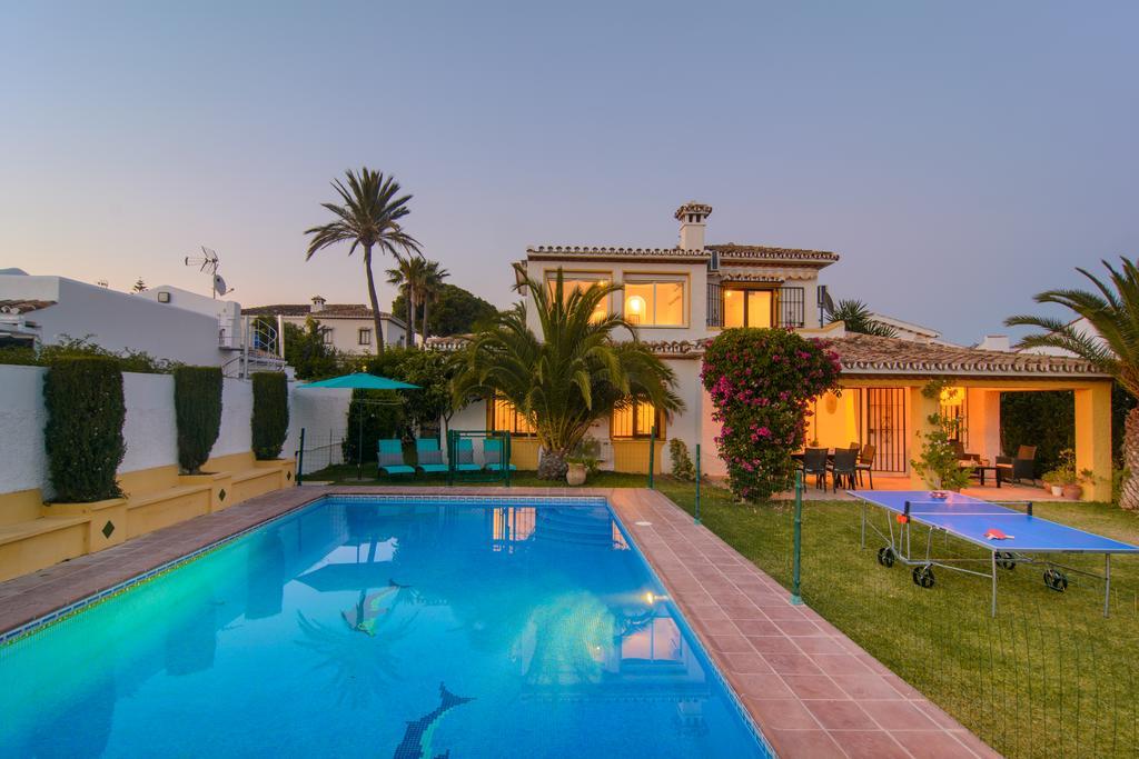 Typical Beach House Las Chapas Playa With Heated Pool Marbella Exterior photo